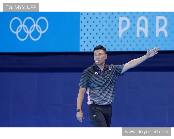 883体育频道的明星主播和体育评论员介绍，提升节目专业度